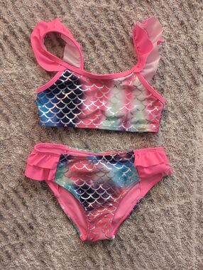 Girls Two-Piece Swimsuit - Size 4